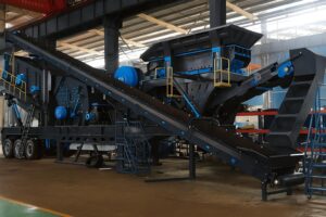 Мобильная установка COMPACT-4 для дробления и сортировки Производство песка и щебня высокого качества